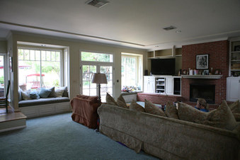 Enlarge photo 63