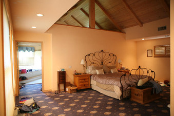 Enlarge photo 79