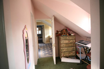 Enlarge photo 92