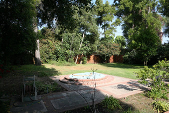 Enlarge photo 106