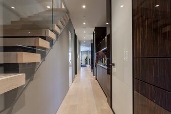 Enlarge photo 48