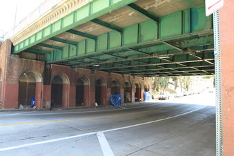 Enlarge photo 35