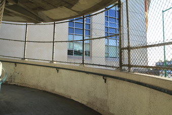 Enlarge photo 40