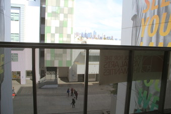 Enlarge photo 83