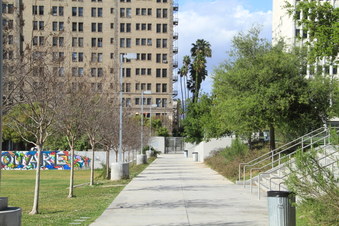 Enlarge photo 11