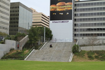 Enlarge photo 147