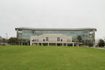 Enlarge photo 146