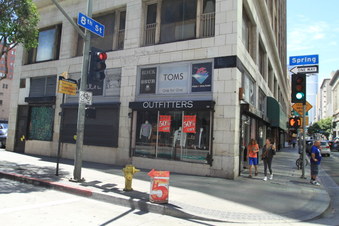 Enlarge photo 3