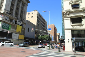 Enlarge photo 34