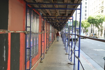 Enlarge photo 47