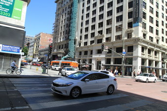 Enlarge photo 49