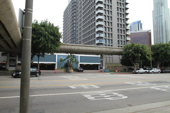 Enlarge photo 40