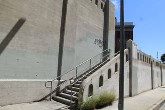 Enlarge photo 23
