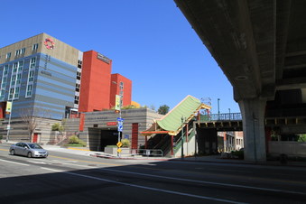 Enlarge photo 10