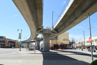 Enlarge photo 54