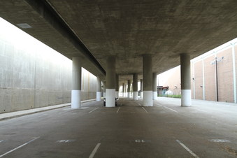 Enlarge photo 21