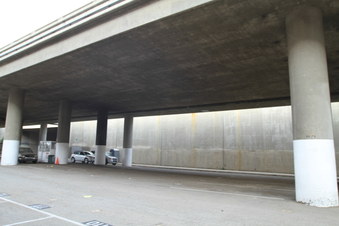 Enlarge photo 27