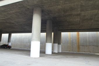 Enlarge photo 33
