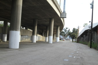 Enlarge photo 37