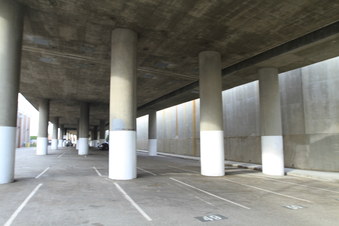 Enlarge photo 48