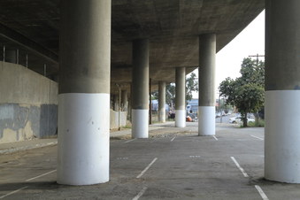 Enlarge photo 53