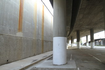 Enlarge photo 57