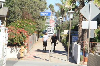 Enlarge photo 4
