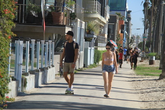 Enlarge photo 23
