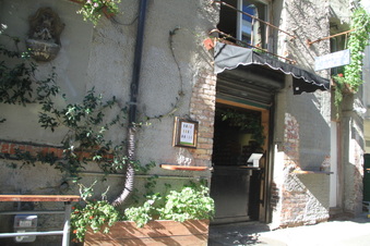 Enlarge photo 55