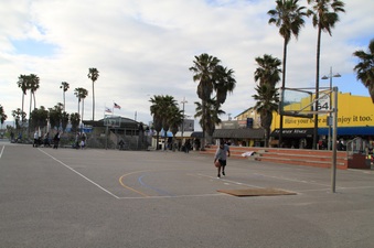 Enlarge photo 31