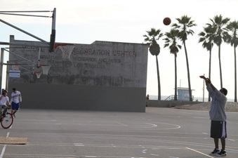 Enlarge photo 13