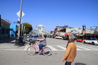Enlarge photo 34
