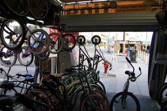 Enlarge photo 62