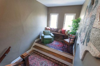 Enlarge photo 39