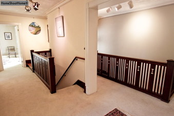 Enlarge photo 38