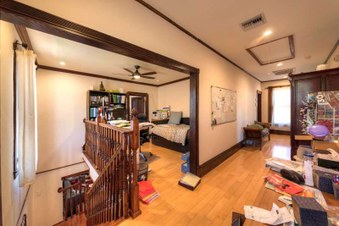 Enlarge photo 50