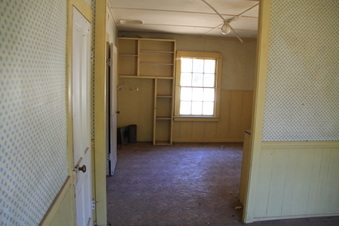 Enlarge photo 13