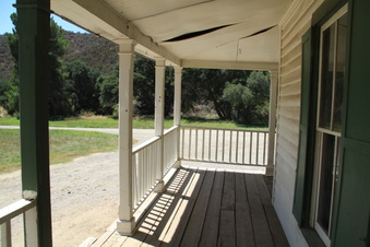 Enlarge photo 37