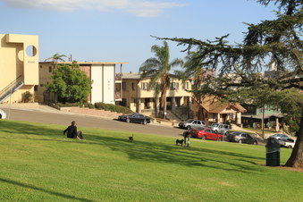 Enlarge photo 13