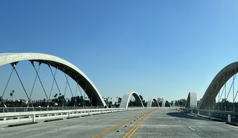 Enlarge photo 5