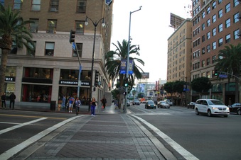 Enlarge photo 17
