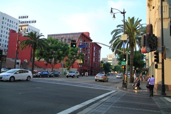Enlarge photo 29
