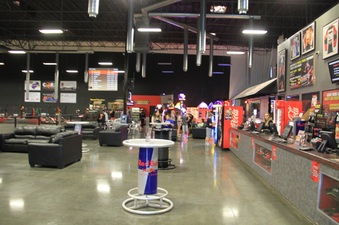 Enlarge photo 13