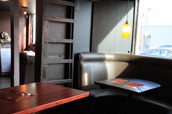Enlarge photo 18