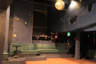 Enlarge photo 23