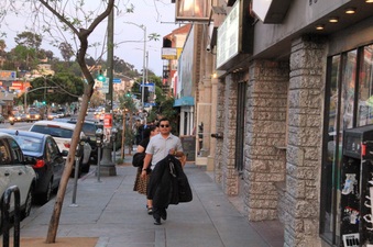 Enlarge photo 11
