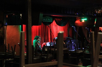 Enlarge photo 32