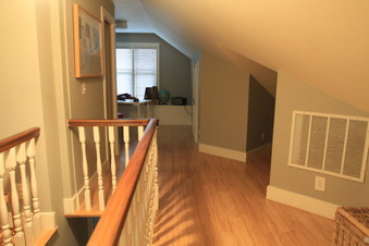 Enlarge photo 49