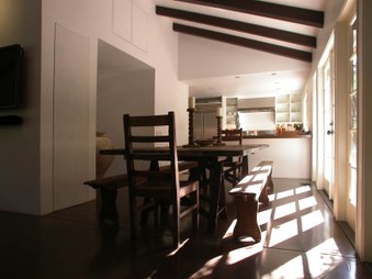 Enlarge photo 22