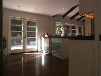 Enlarge photo 27